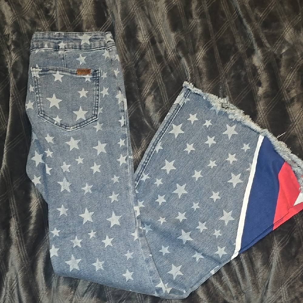 Star Patterned Blue Jeans